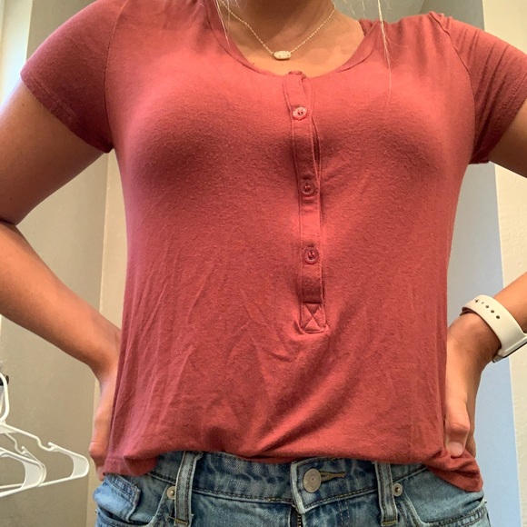 3 t-shirts’ - Picture 2 of 5